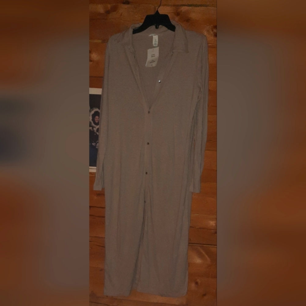 🌟3/50 🆕️ H&M NWT Button Down Maxi Dress